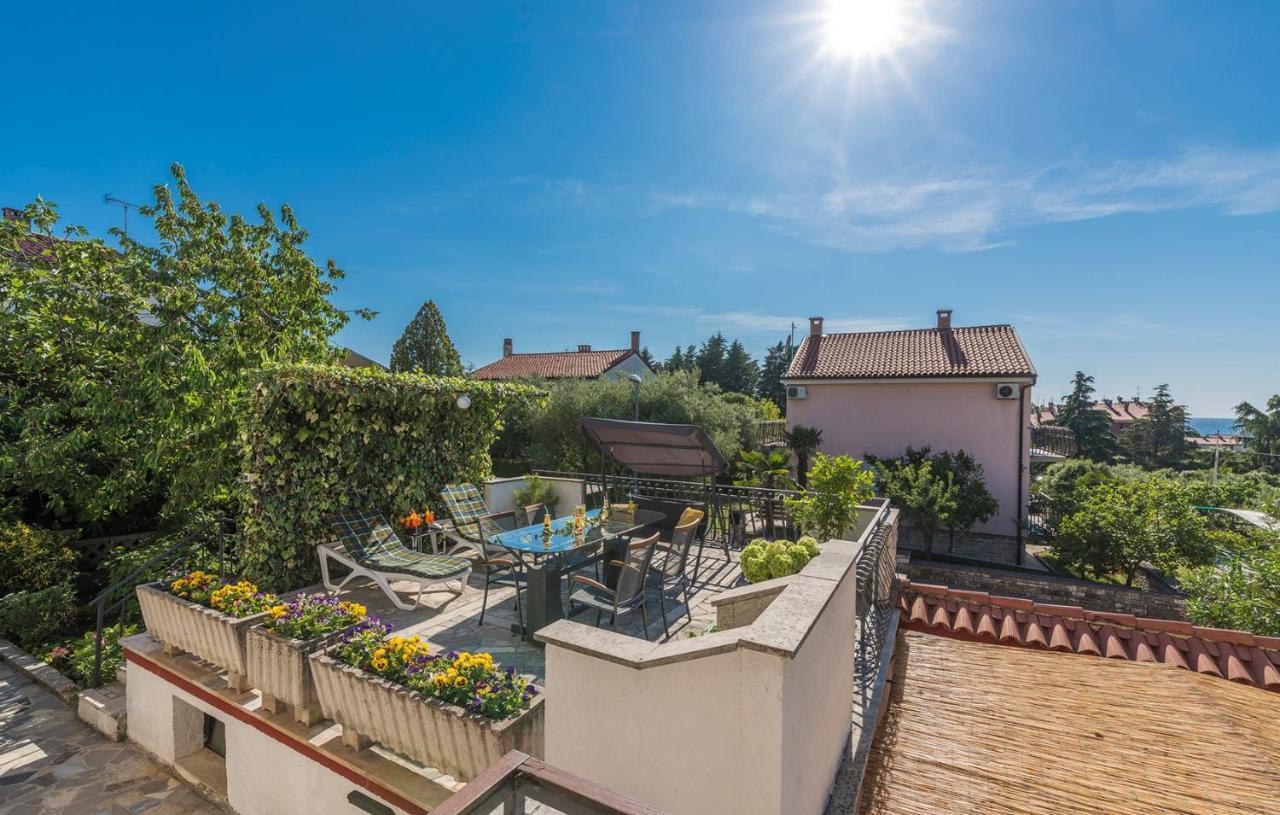 Apartments Loredana Porec Ngoại thất bức ảnh
