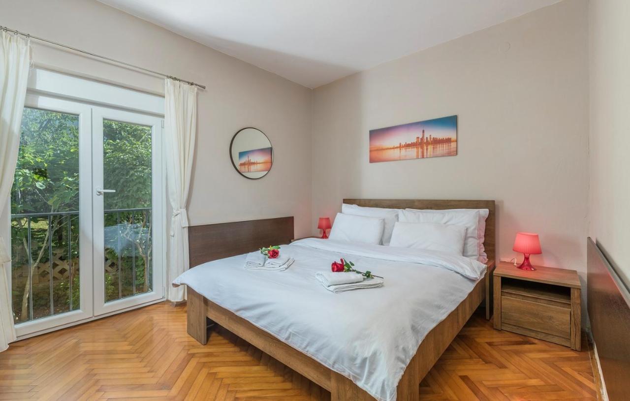 Apartments Loredana Porec Ngoại thất bức ảnh